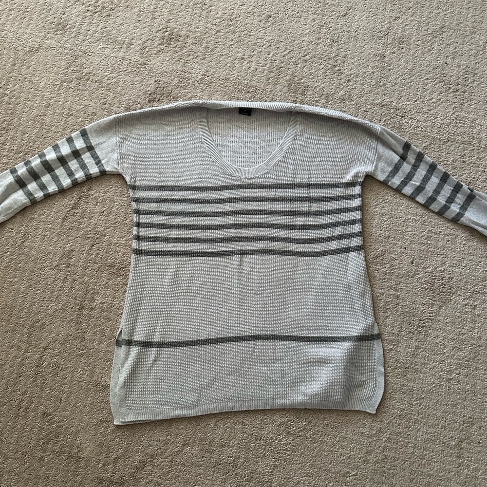 Gap Sweater, Grey Stripes, Size Medium.